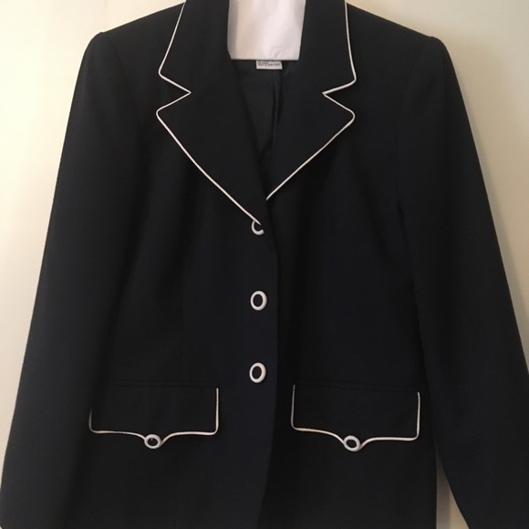 Jacket - Picture 5 of 5